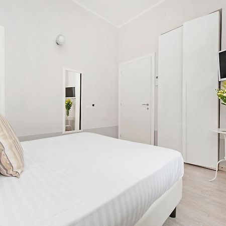 White Rooms Colosseo Rome Exterior photo